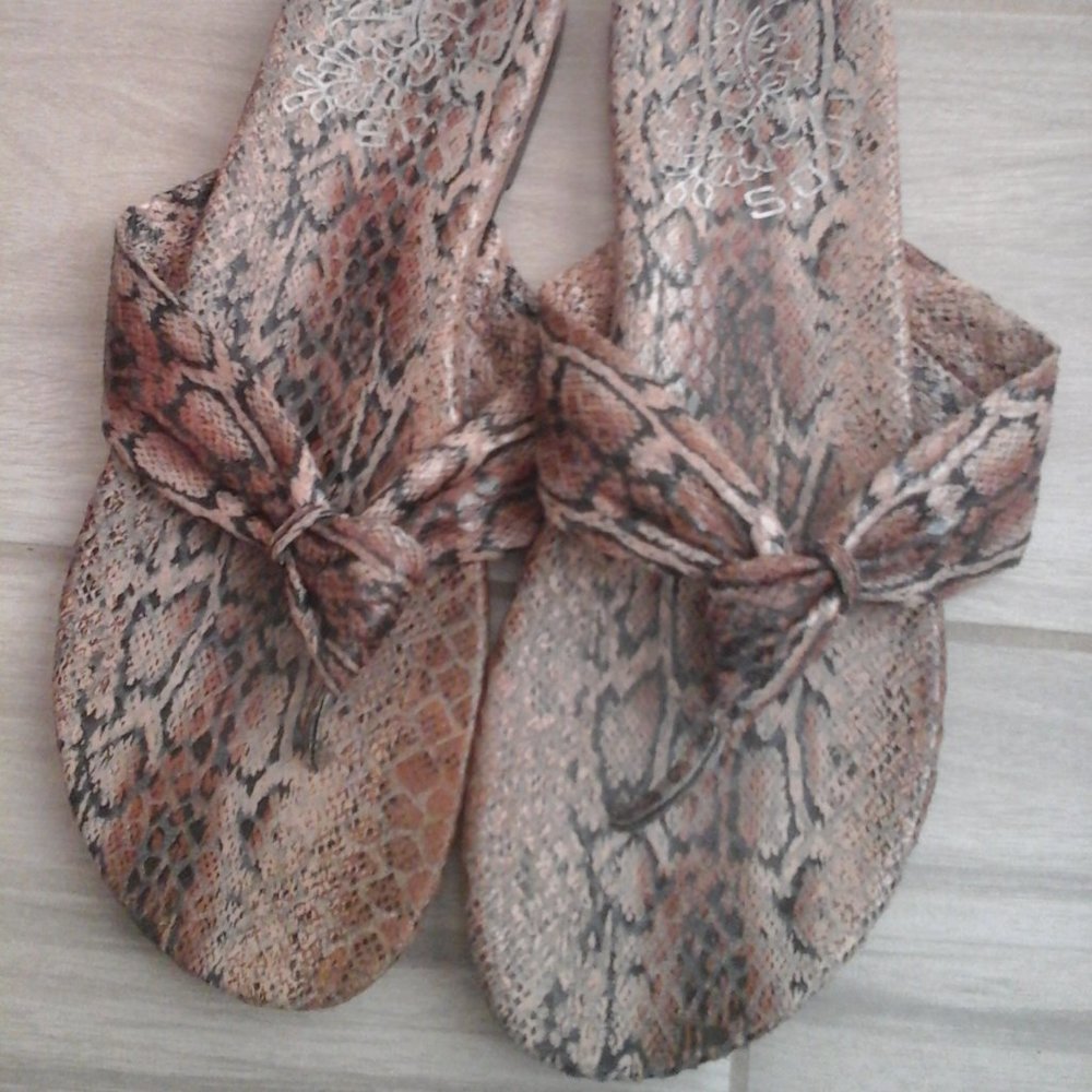 Chico's "Isola" Python Slip On Flip Flop Mule Fla… - image 2